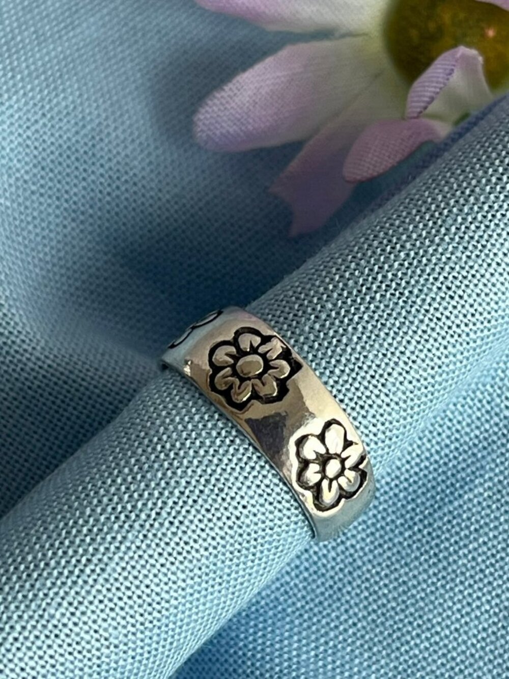 Sterling Silver Flower Daisy Adjustable Toe Ring